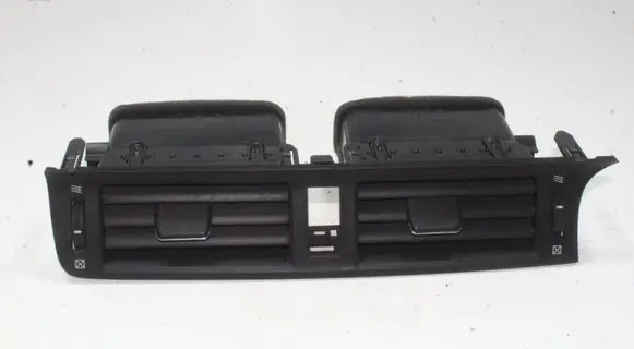 Lexus CT 200H Dashboard air vent grill cover trim 5567076020