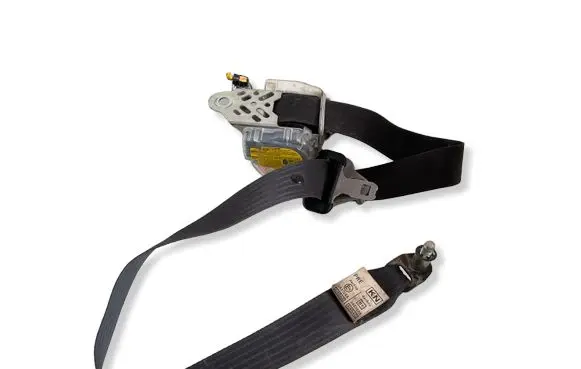Subaru Forester SH Front seatbelt 0437088
