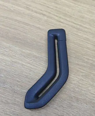 Volvo V50 Seat belt trim 31250174