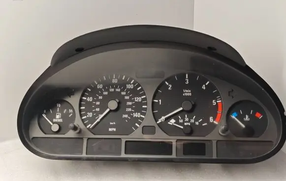 Speedometer (instrument cluster)