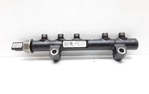 Volvo V40 Fuel main line pipe 9685297580
