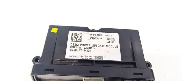Tesla Model S Other control units/modules 100751100A