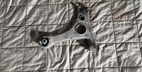 Mercedes-Benz A W168 Front lower control arm/wishbone