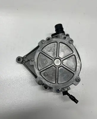 BMW X5 F15 Vacuum pump 7640279 270001003 070336182A