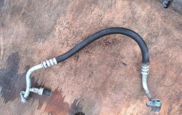 Renault Trafic II (X83) Air conditioning (A/C) pipe/hose R134a