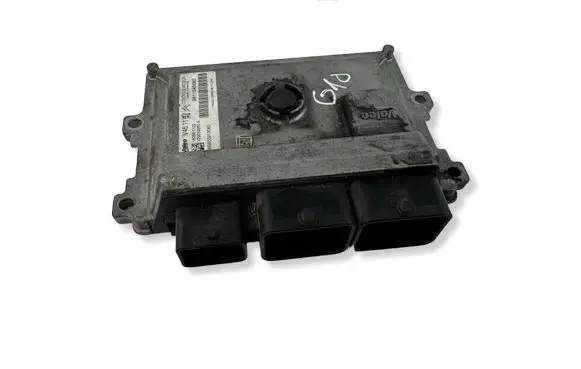 Peugeot 208 I Engine control unit/module 9811545080 160880122 V29059263A