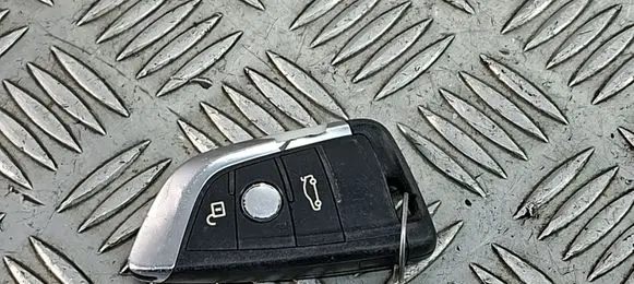 BMW X2 F39 Ignition key/card