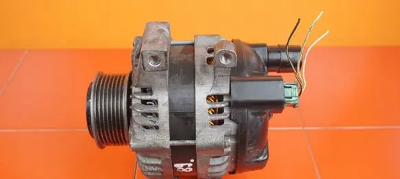 Honda CR-V Generator/alternator 30XZ49