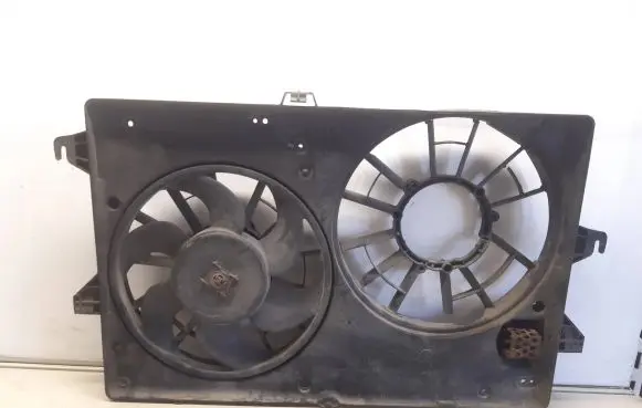 Ford Mondeo MK II Electric radiator cooling fan 95BB8C607