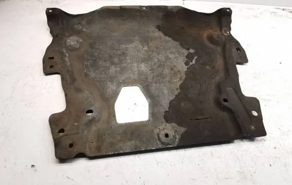 Engine splash shield/under tray