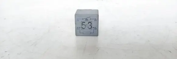 Skoda Octavia Mk1 (1U) Other relay 141951253B 20240072