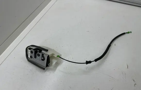 Tesla Model Y Front door lock 150067291B D0523031C61091