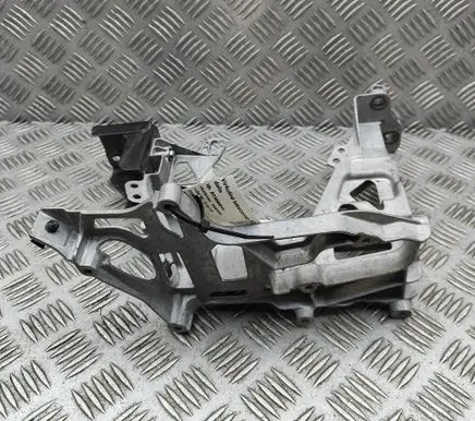 Mercedes-Benz C W205 Top upper radiator support slam panel A2056221600