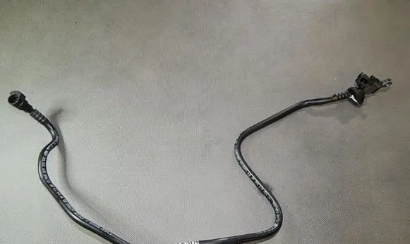 Volkswagen Golf Sportsvan Vacuum line/pipe/hose 5Q0612041AK