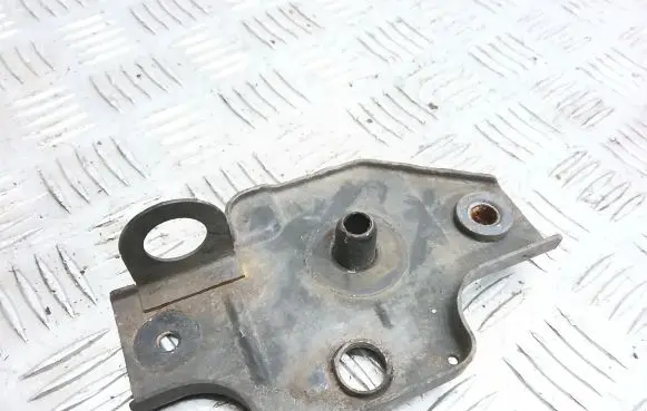 Toyota Avensis T270 Other front suspension part 