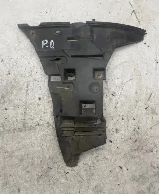 Volvo S60 Front bumper mounting bracket 09190304