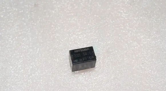 Mitsubishi Galant Other relay 70015410