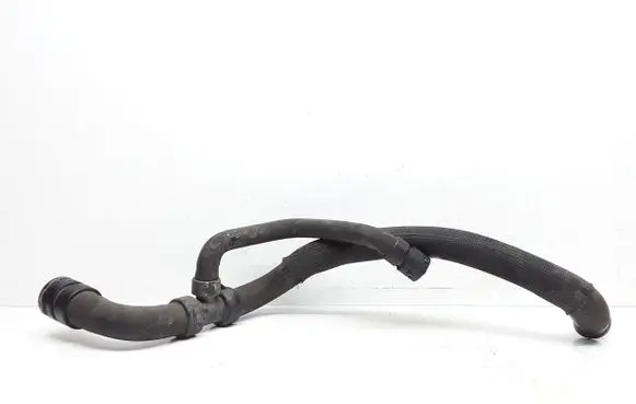 Volvo V60 Engine coolant pipe/hose