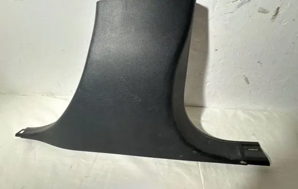 Dodge Durango III (B) pillar trim (bottom) 00984020BLR 1GG58DX9AB