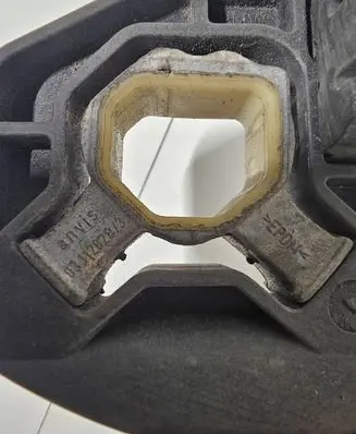 BMW 2 F22 F23 Radiator mount bracket 0112767A