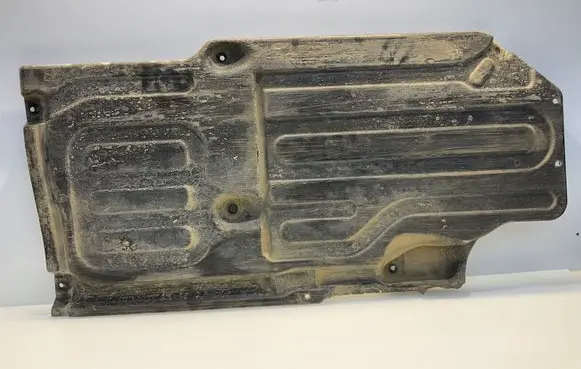 Mercedes-Benz CLS C219 Side bottom protection A2116192238 2116192238