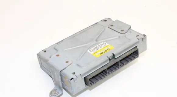 Lexus LS 430 Air suspension control unit module (rear) 8929350101