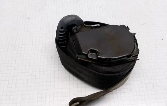 Seat Alhambra (Mk1) Middle seatbelt (rear) 7M0857811E 560048900 0416119