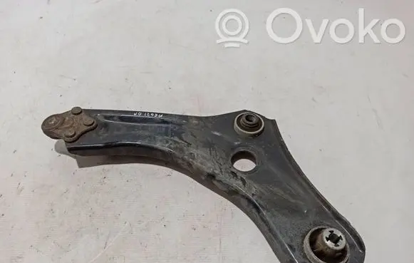 Renault Megane IV Front lower control arm/wishbone 545042021R