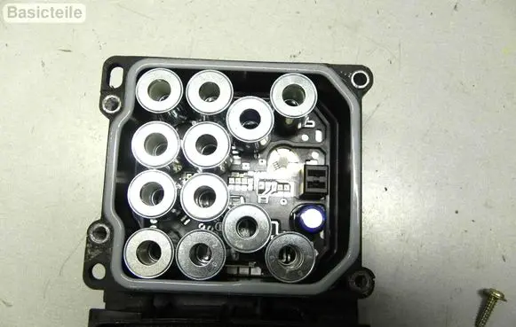Toyota Corolla Verso AR10 ABS control unit/module 0265950412 440500F030