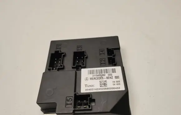 Mercedes-Benz E W211 Other control units/modules A2115455332