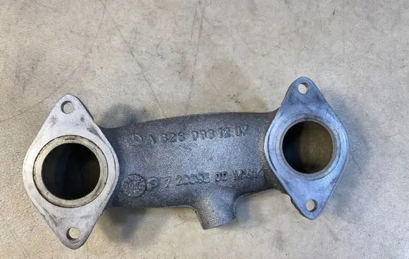 Mercedes-Benz G W461 W463 1st Gen Air intake duct part A6280981207