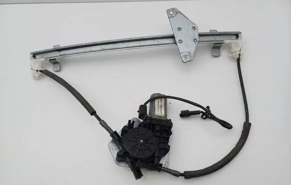 Hyundai Lantra I Front door window regulator with motor 454500017 D334601