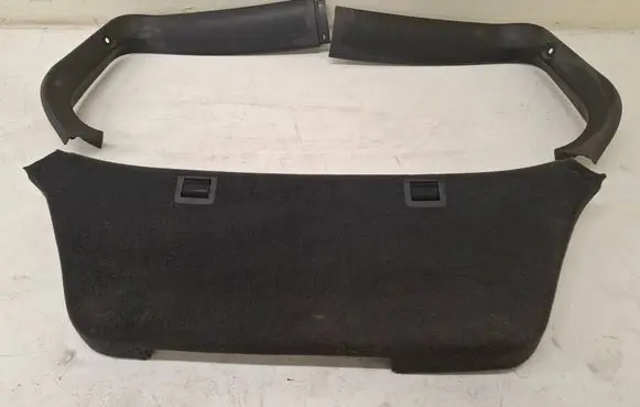 Opel Astra H Tailgate trim 332004790