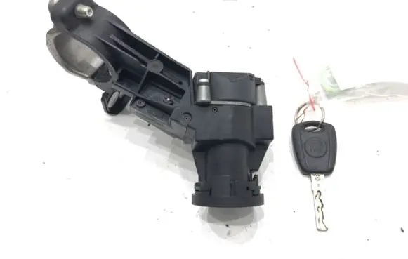 Fiat Grande Punto Ignition lock 518655430
