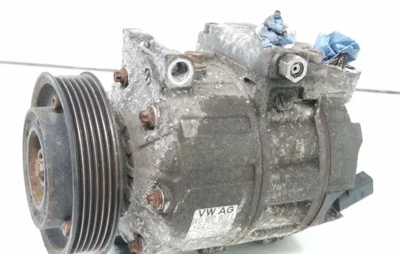 Volkswagen Golf V Air conditioning (A/C) compressor (pump) 1K0820803L