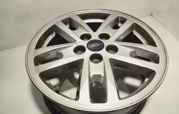 R16 alloy rim