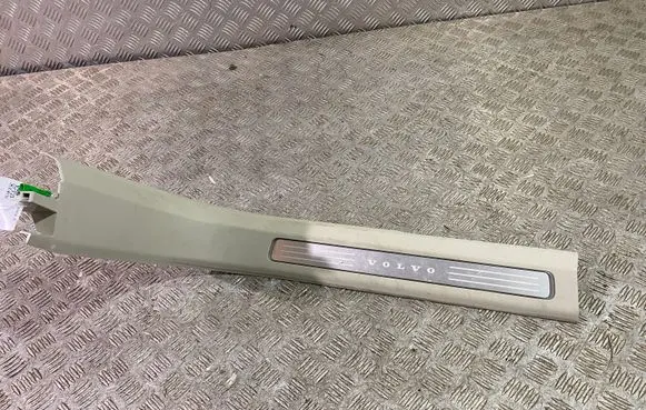 Volvo XC90 Front sill trim cover 31363642