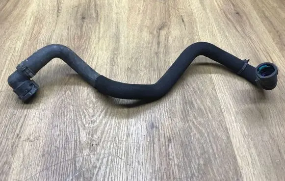 Land Rover Range Rover Sport L494 Engine coolant pipe/hose FPLA8C481CD