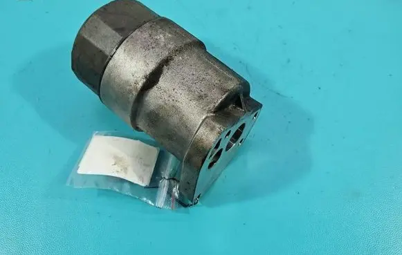 Jaguar XF X260 Oil filter mounting bracket 8W936714AD IMPRK1555601