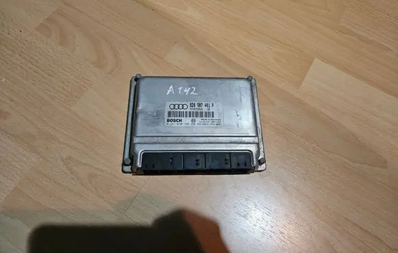 Audi A4 S4 B6 8E 8H Engine control unit/module 8D0907401P 0281010158