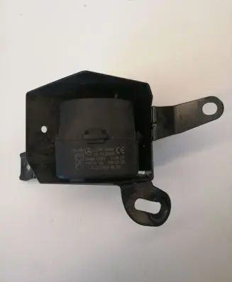 Mercedes-Benz S W221 Alarm system siren A2218208526