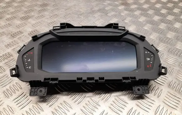 Audi Q3 F3 Speedometer (instrument cluster) 83A920800B