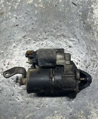 Audi A4 S4 B6 8E 8H Starter motor