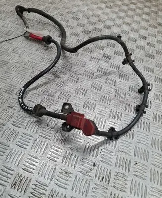 Audi A6 S6 C6 4F Positive cable (battery)