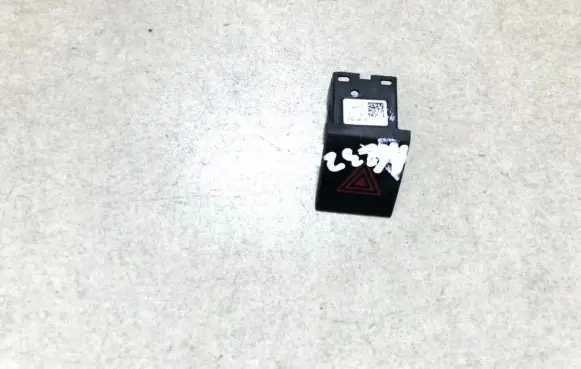 Skoda Fabia Mk2 (5J) Hazard light switch 5j0953235e