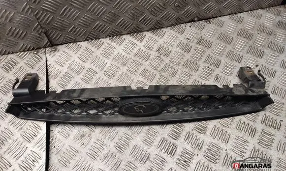 Ford Cougar Front bumper upper radiator grill 