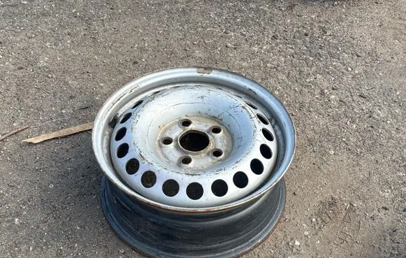 Volkswagen Transporter - Caravelle T5 R16 steel rim 2160926