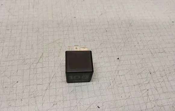 Volkswagen Transporter - Caravelle T5 Other relay 7M0951253A