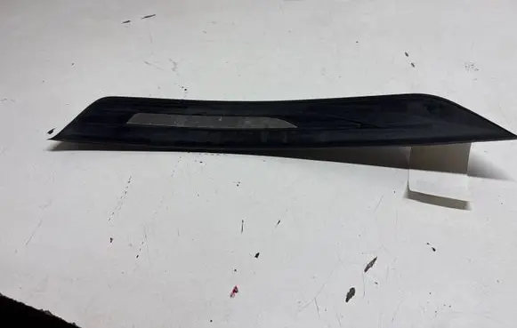 BMW 5 F10 F11 Rear sill trim cover 7203610