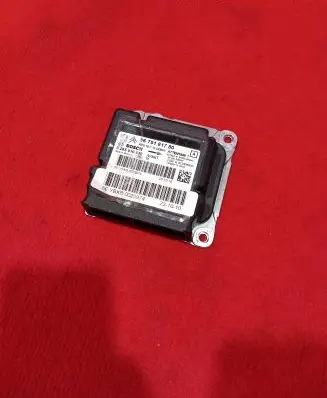 Peugeot 3008 I Airbag control unit/module 9675181780 0285010830 YBXB0025974